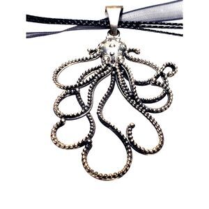 Octopus Pendant Necklace 925 Sterling Silver 5.4 Grams Mermaidcore Beach Ocean